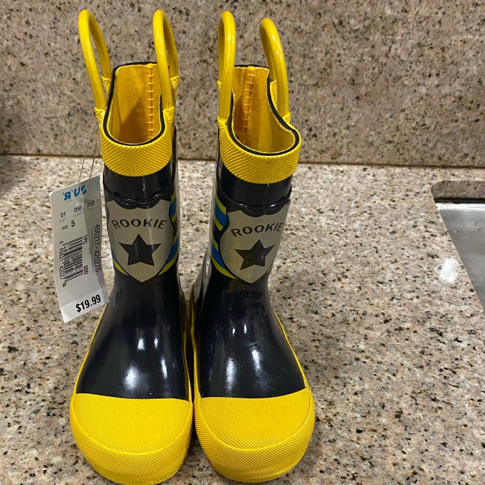 Toddler rain boots